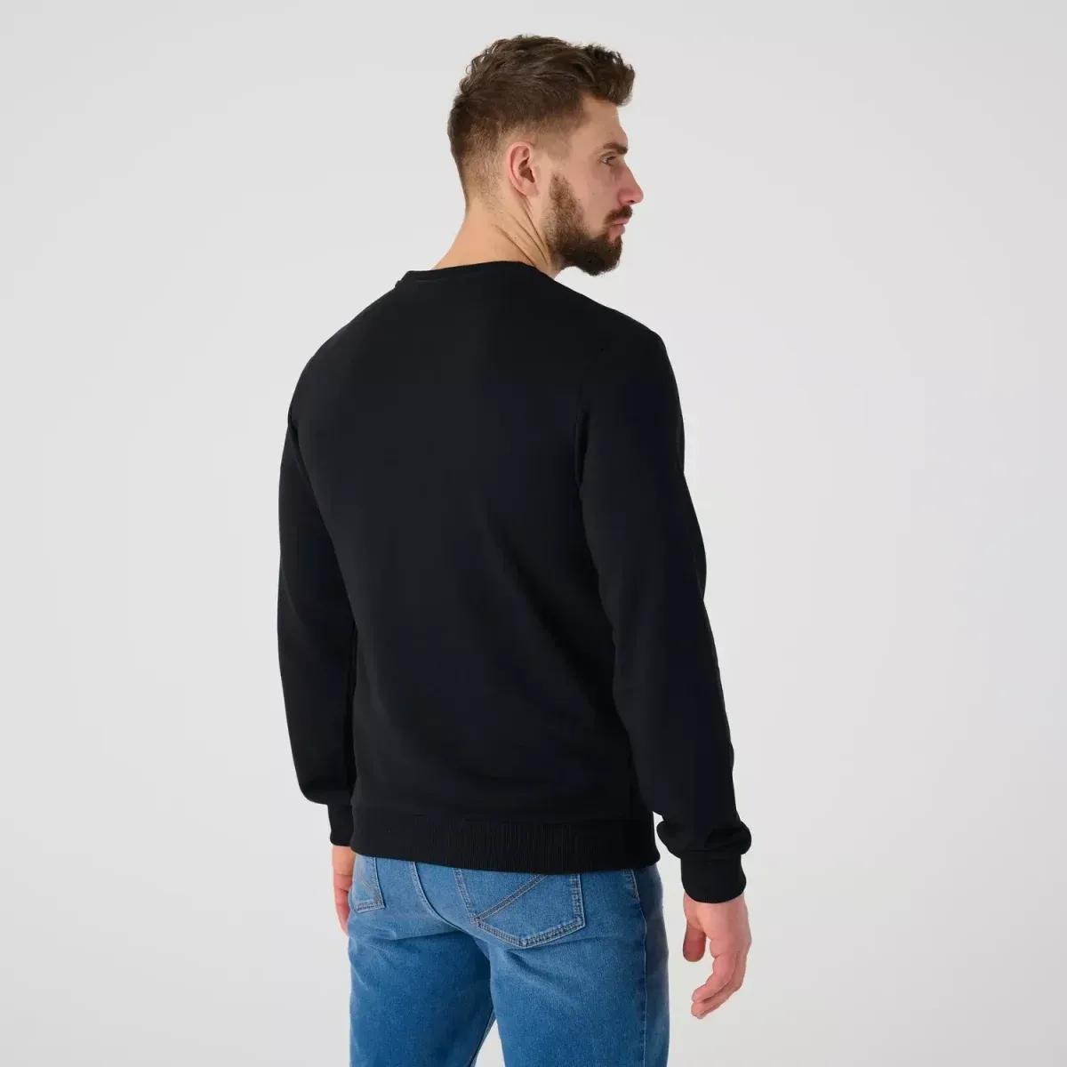 Свитшот Crewneck — детали
