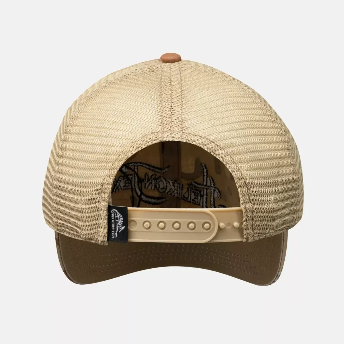 Бейсболка Trucker Cap — детали