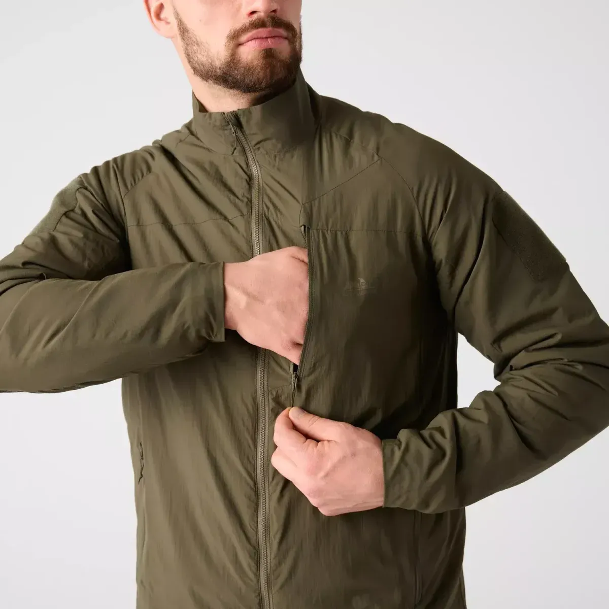 Куртка Wolfhound Lite — посадка